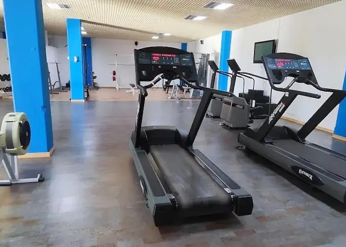 Exclusive Естепона